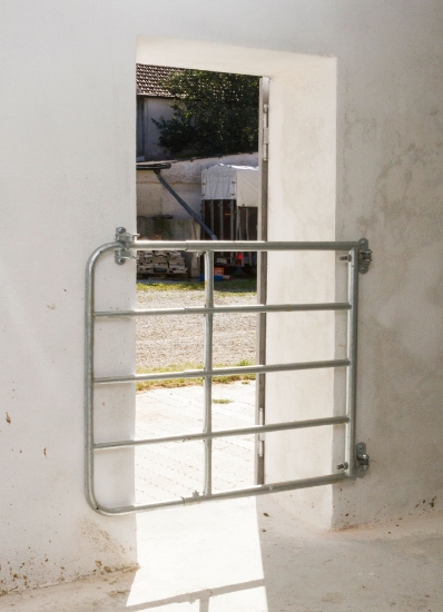 Fotografija izdelka Kovinska pašna vrata 1 – 1,7 m pocinkana