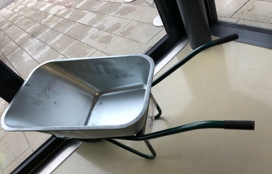 Fotografija izdelka Samokolnica s pocinkanim koritom, 80 L