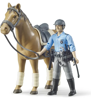 Fotografija izdelka Igrača Policist na konju, BRUDER
