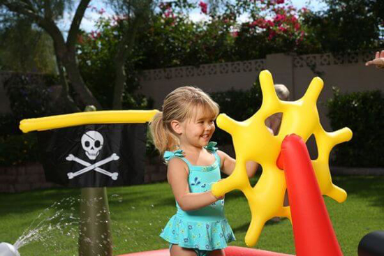 Fotografija izdelka Otroški bazen piratska ladja (190 x 140 x 96 cm)