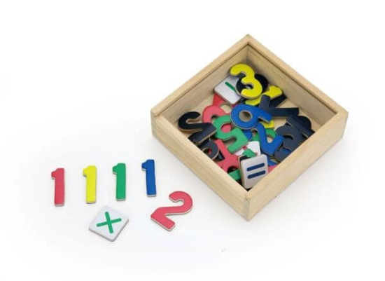 Fotografija izdelka Igrača  Magneti -  učimo se matematiko, Milly Mally
