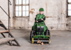 Fotografija izdelka Igrača ČELNI POMETAČ rollySweepy John Deere, ROLLY TOYS