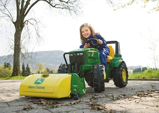 Fotografija izdelka Igrača ČELNI POMETAČ rollyTrac Sweeper John Deere, ROLLY TOYS