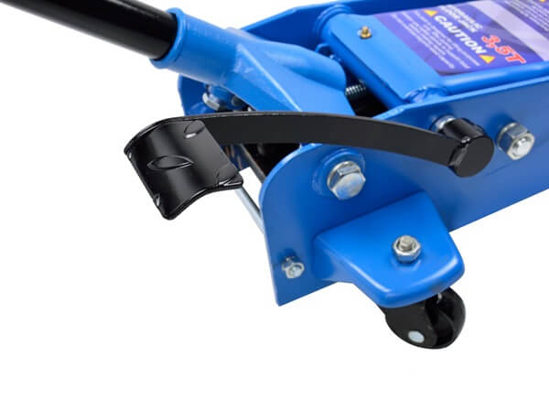 Fotografija izdelka Dvigalo hidravlično  3,5 T z nožnim pedalom