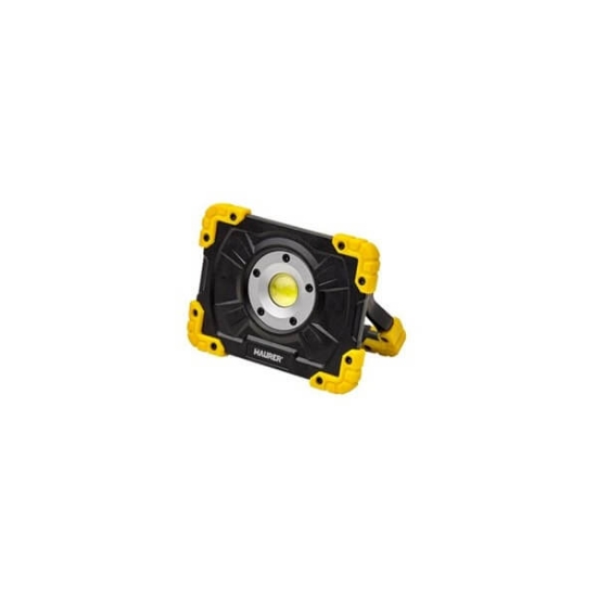 reflektor LED, prenosni reflektor LED 5W, LED reflektor 500 Lum, delovna LED svetilka, magnetni LED reflektor, reflektor na baterije, prenosna LED luč, kmetijska oprema, kmetijska mehanizacija, LED reflektor z ročajem