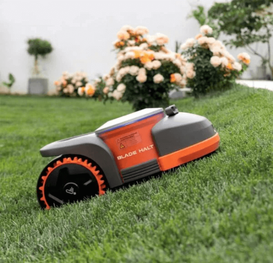 Fotografija izdelka Robotska kosilnica Segway Navimow H3000E