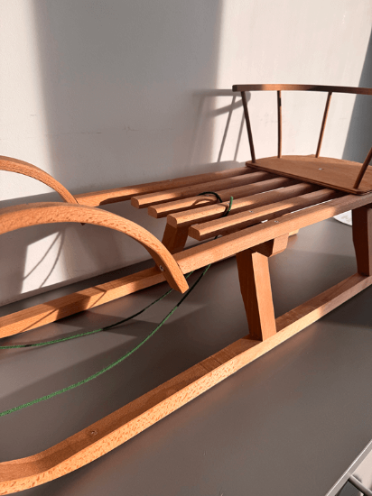 Fotografija izdelka Lesene sanke s stolčkom 102 cm