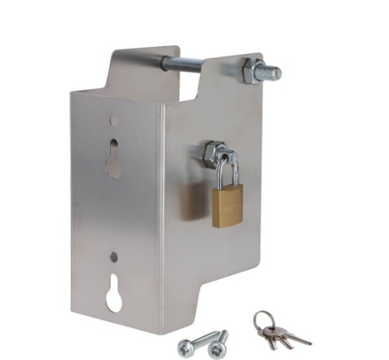 nosilec za steber, ključavnica za steber, varna pritrditev, zaščita pred krajo, obesna ključavnica, rezervni ključ, pritrditev na les, vijaki za les in kovino, montaža stebra, solarna naprava ni vključena