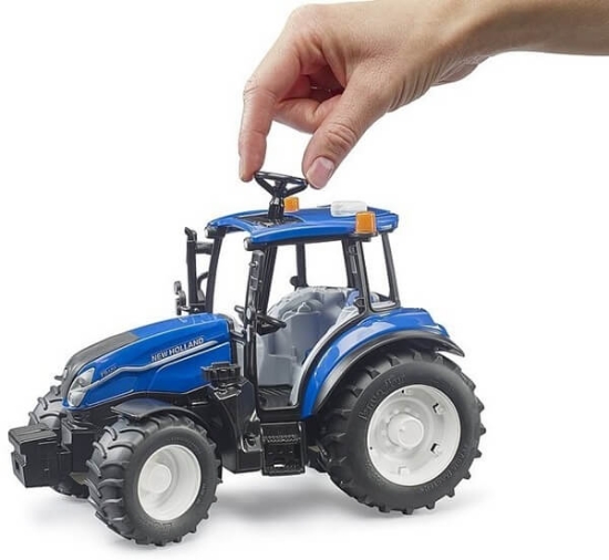 Fotografija izdelka Igrača Traktor New Holland T5.120