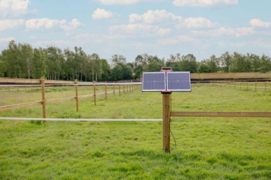 Fotografija izdelka Pastir AKO SunPower S4000 Smart