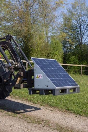 Fotografija izdelka Pametna sončna postaja AKO XL z AKO Xi 8000 smart