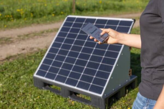 Fotografija izdelka Pametna sončna postaja AKO XL z AKO Xi 8000 smart