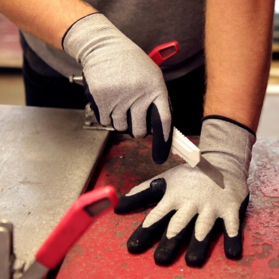 Fotografija izdelka Zaščitne rokavice protivrezne vel. 9