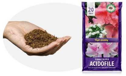 Fotografija izdelka Zemlja SOIL PLUS KISLA osnovni gojni substrat 45 L