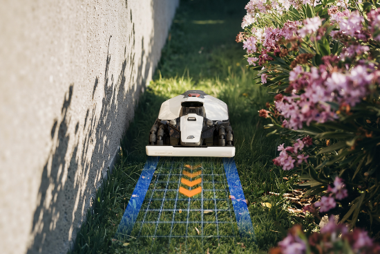 Fotografija izdelka Robotska kosilnica Luba mini 2 AWD 1000