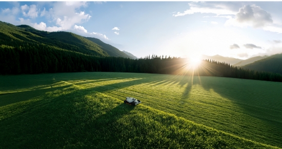 Fotografija izdelka Robotska kosilnica Luba 3 AWD 3000