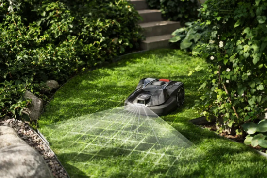 Fotografija izdelka Robotska kosilnica Husqvarna Automower 312V