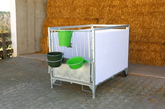 Fotografija izdelka Posoda za hranjenje 2 L